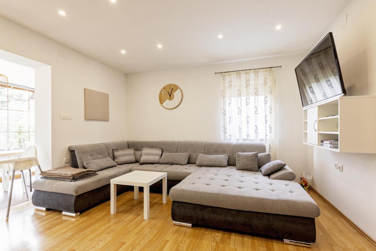 Plitvička Jezera Cozy House Aniaヴィラ エクステリア 写真